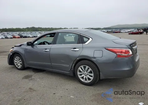2015 Nissan Altima 2.5 z USA, uszkodzony, nr VIN 1N4AL3AP4FN867766